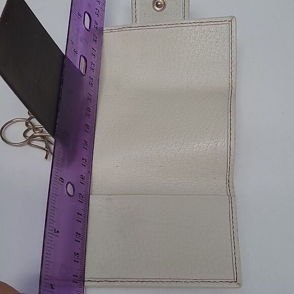 Authentic Gucci Keychain Holder - Picture 9 of 11